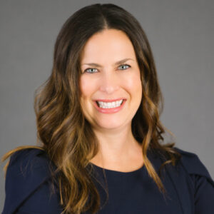 anna lyons headshot